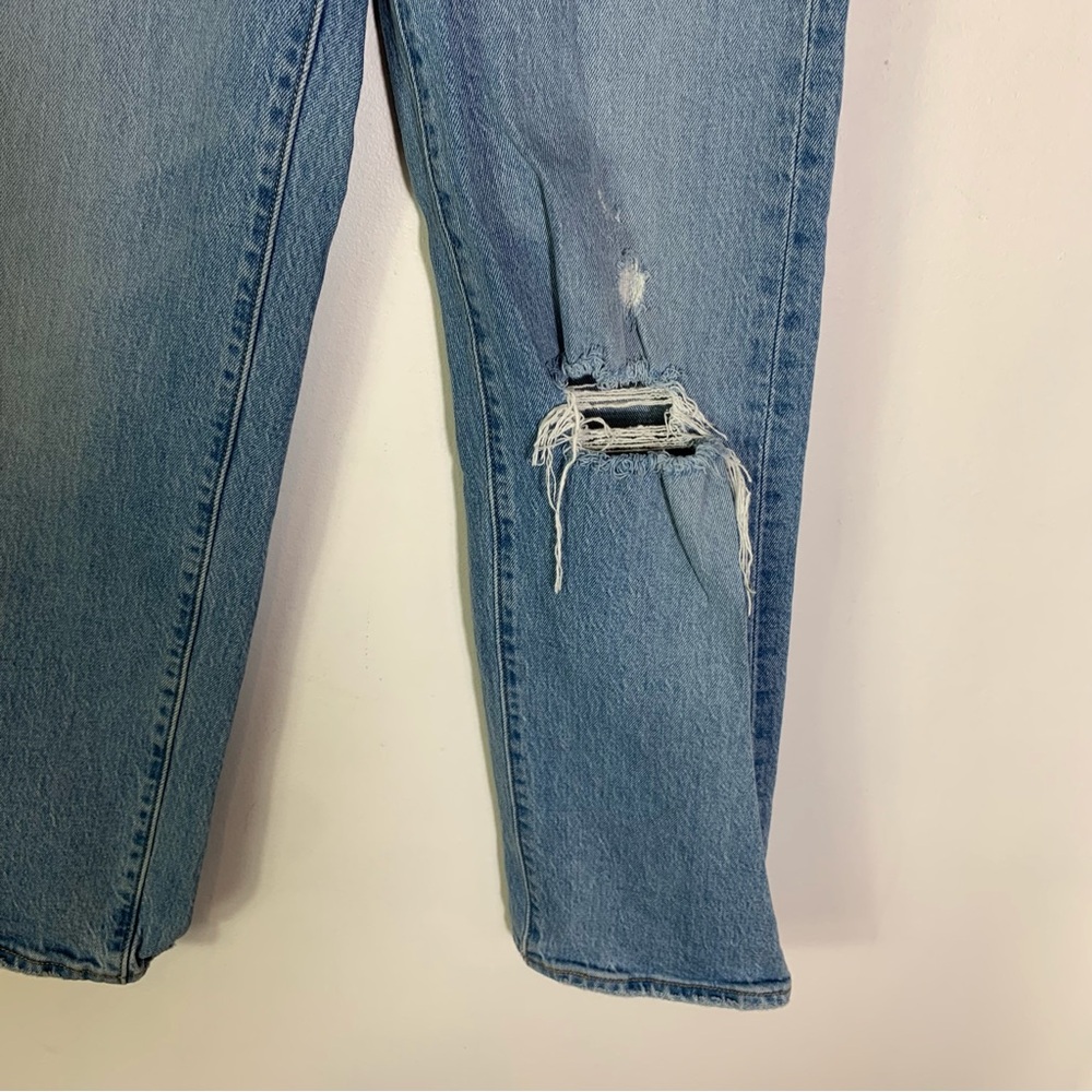 Levi’s Ribcage Straight Jeans Size 24 Distressed Light Wash Ankle Cropped - Picture 3 of 7